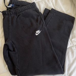 NIKE sweats